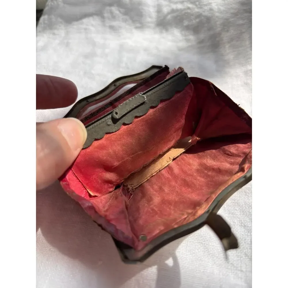 Mother of Pearl Coin Purse Antique Victorian Brass Frame Kiss Lock Change FLAWS